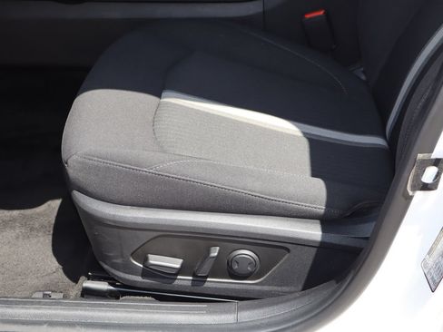 Used 2025 Hyundai Sonata SEL FWD image 13