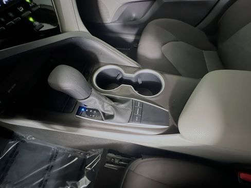 Used 2024 Toyota Camry LE image 24