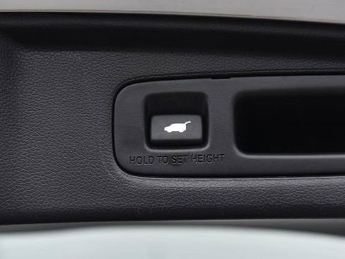 Used 2023 Honda CR-V EX-L image 28