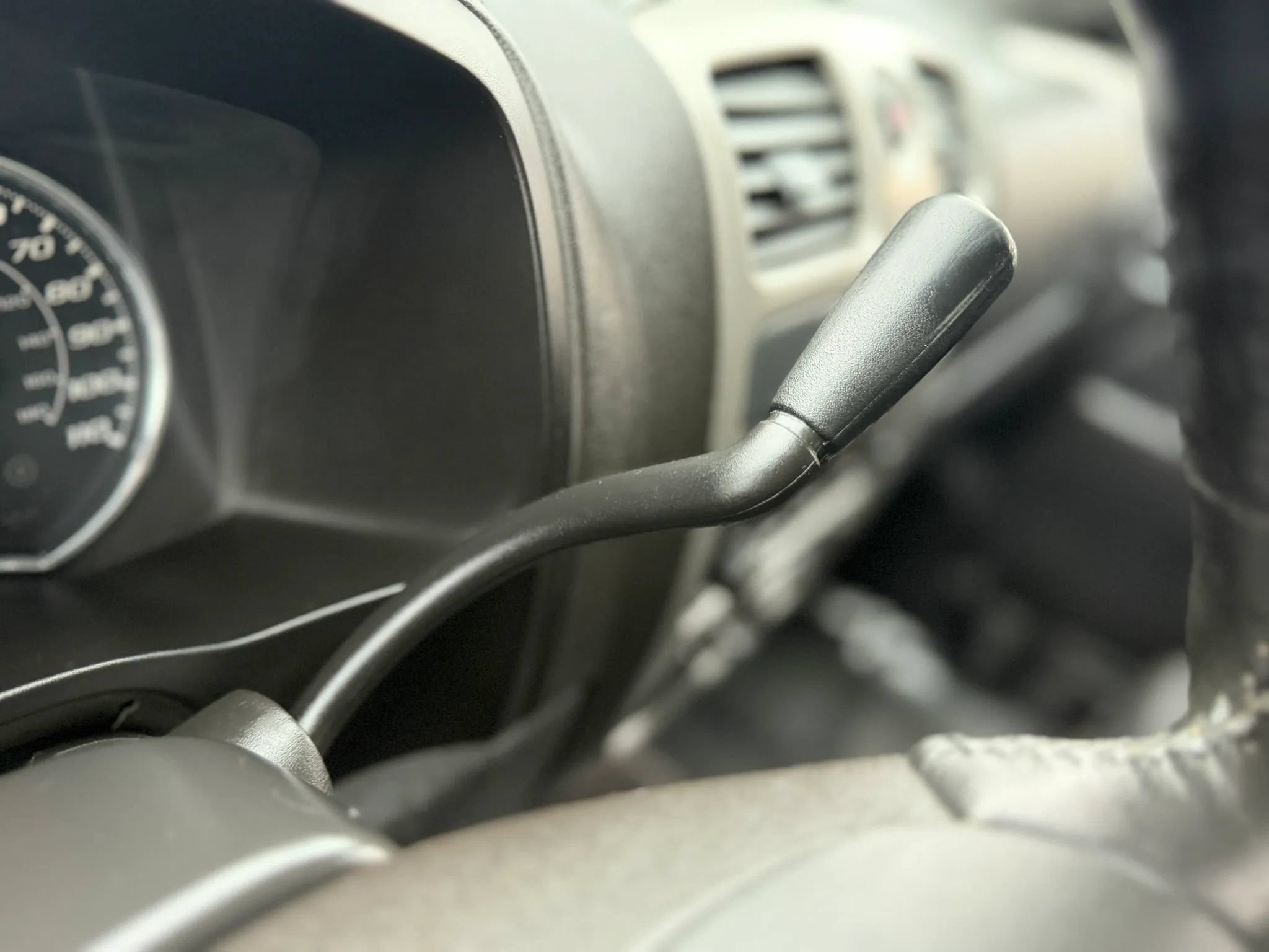 Used 2010 GMC Canyon SLT RWD image 27