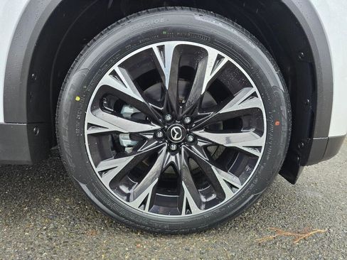 Certified 2024 MAZDA CX-90 Plug-In Hybrid w/ Premium Pkg image 9