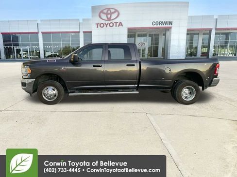 Used 2024 RAM 3500 Tradesman w/ Chrome Appearance Group image 5