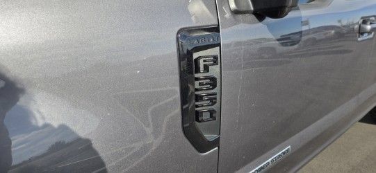 Used 2022 Ford F350 Lariat w/ Black Appearance Package AWD/4WD image 2