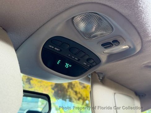 Used 1999 Chrysler 300M FWD image 47