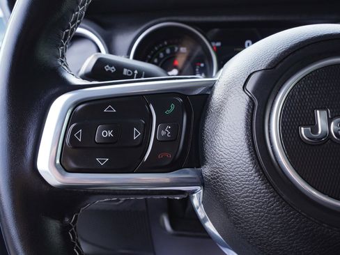 Used 2023 Jeep Wrangler Unlimited Sahara w/ Cold Weather Group image 20