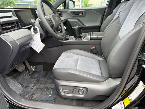 New 2026 Toyota RAV4 XSE AWD/4WD image 34