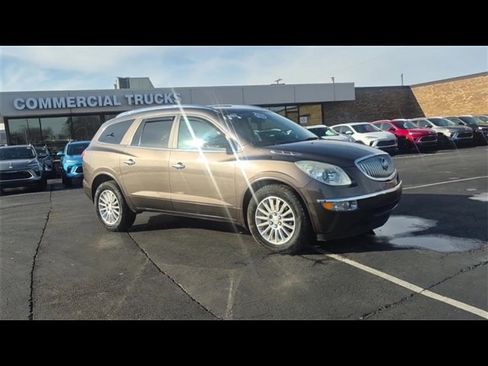Used 2011 Buick Enclave CX image 2