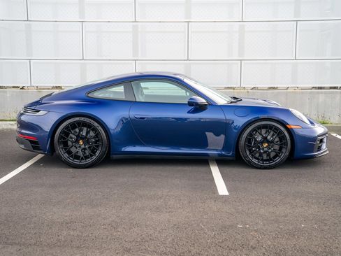 Certified 2024 Porsche 911 Carrera GTS RWD image 8