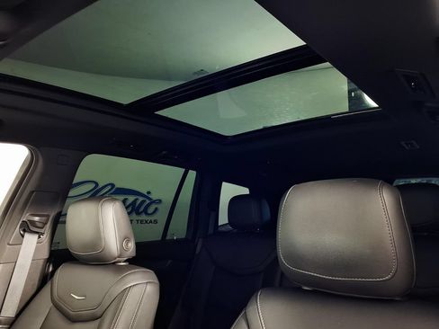 Used 2023 Cadillac XT6 Luxury FWD image 15