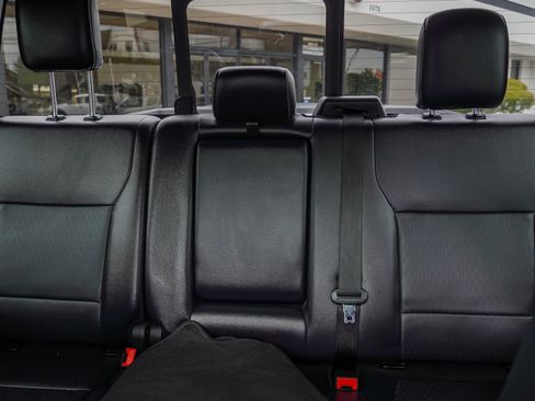 Used 2025 Ford F150 Lariat AWD/4WD image 23