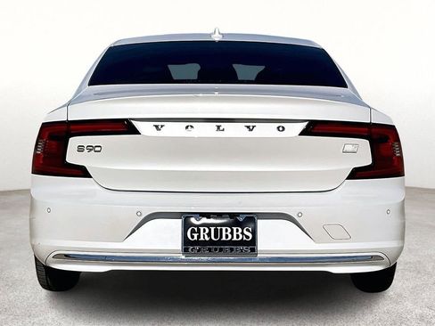 Certified 2023 Volvo S90 T8 Ultimate image 6