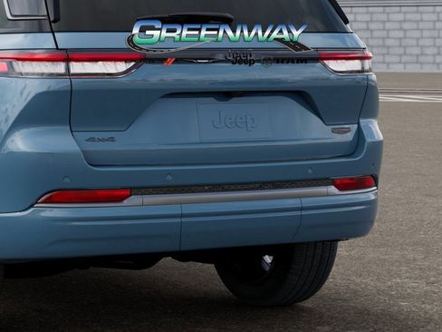 New 2026 Jeep Grand Cherokee Summit AWD/4WD image 13