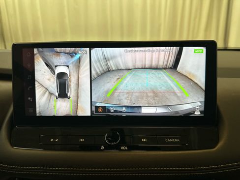 Certified 2025 Nissan Rogue SL w/ Tech Package AWD/4WD image 31