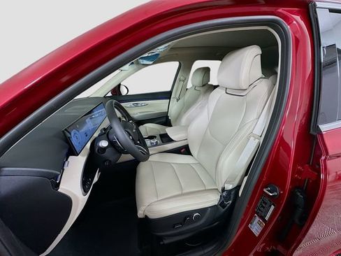 New 2026 Genesis GV70 2.5T Select image 16