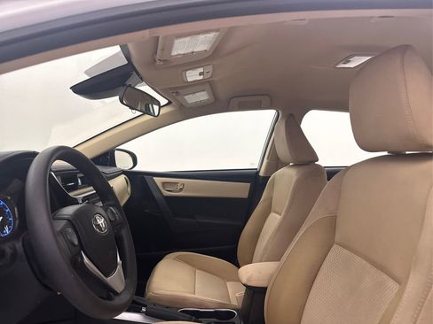 Used 2017 Toyota Corolla LE FWD image 30