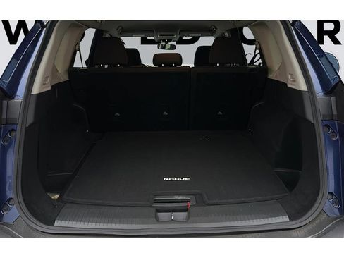 Used 2023 Nissan Rogue S FWD image 27