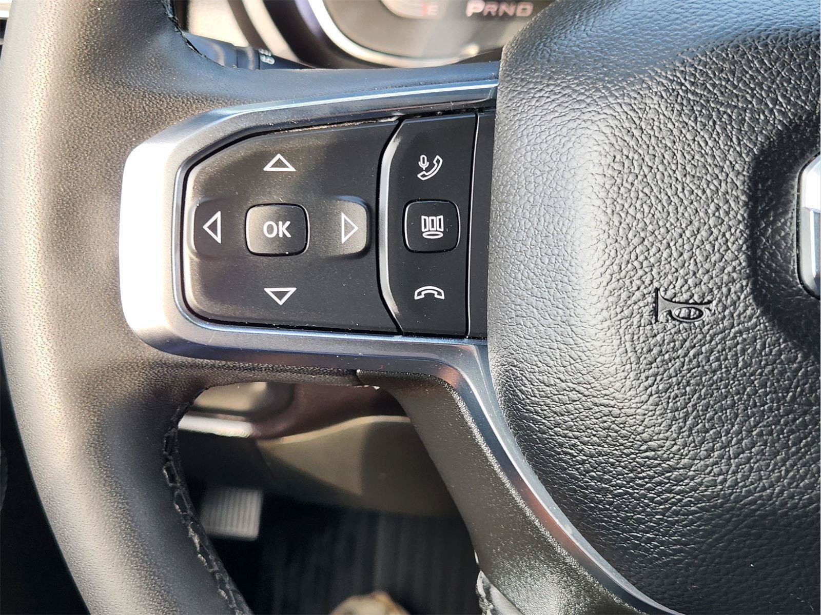 Used 2025 RAM 2500 Laramie AWD/4WD image 24