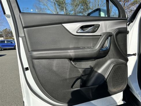 Used 2023 Chevrolet Blazer LT w/ Driver Confidence Package image 14