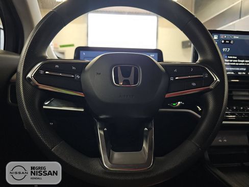 Used 2025 Honda Prologue EX image 8