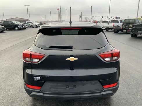 Used 2024 Chevrolet TrailBlazer LS w/ LS Convenience Package image 7