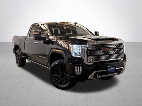 Used 2021 GMC Sierra 3500 Denali w/ Denali Black Diamond Edition image 7
