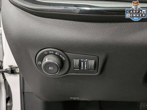 Used 2025 Jeep Compass Trailhawk AWD/4WD image 22