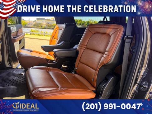 Used 2019 Lincoln Navigator L Reserve w/ Cargo Package AWD/4WD image 22