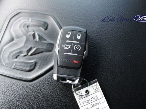 Used 2024 RAM 3500 Laramie w/ Night Edition image 29