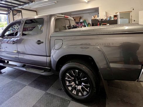 Used 2012 Toyota Tacoma PreRunner w/ SR5 Pkg RWD image 6