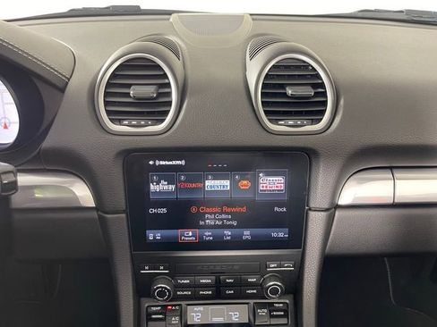 Certified 2024 Porsche 718 Boxster image 32