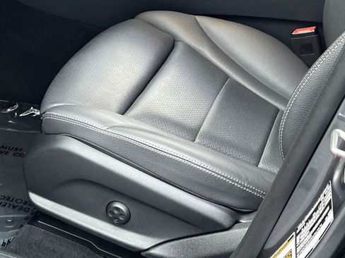 Certified 2022 Mercedes-Benz GLC 300 4MATIC image 19