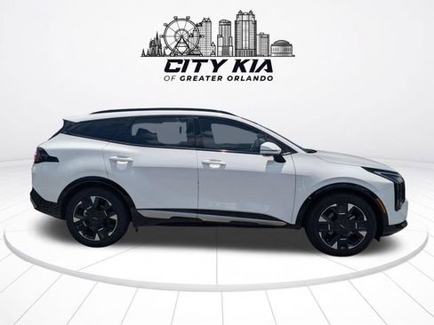Certified 2026 Kia Sportage SX FWD image 6