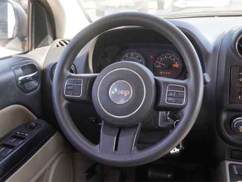 Used 2015 Jeep Compass Sport w/ Power Value Group image 17