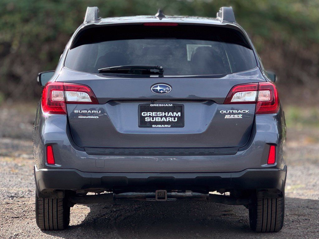 Used 2017 Subaru Outback 2.5i Limited w/ Popular Package #5 AWD/4WD image 6