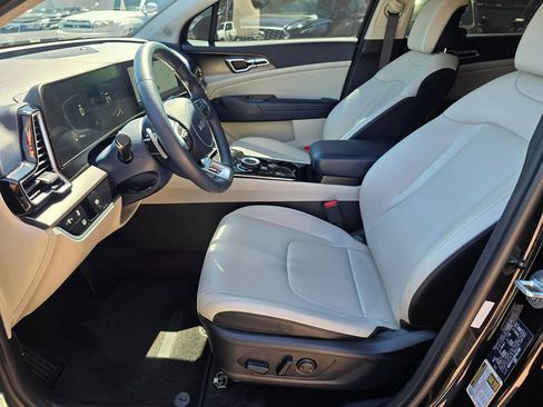 Used 2023 Kia Sportage EX image 20