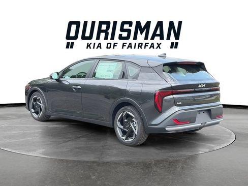 New 2026 Kia K4 EX FWD image 3