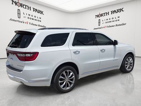 Used 2023 Dodge Durango Citadel RWD image 5