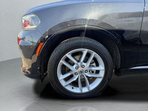 Used 2024 Dodge Durango GT image 40