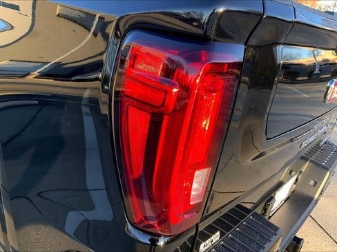 Used 2024 GMC Sierra 1500 Denali w/ Technology Package image 26
