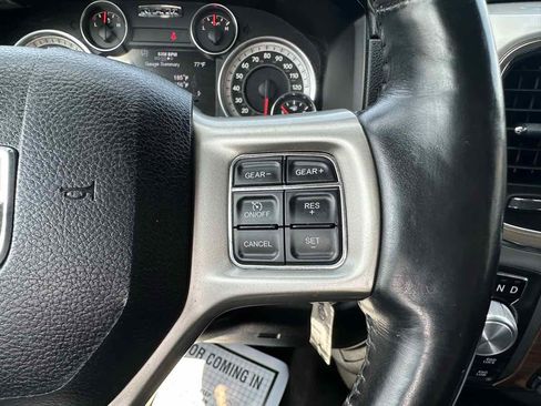Used 2014 RAM 1500 Laramie image 20