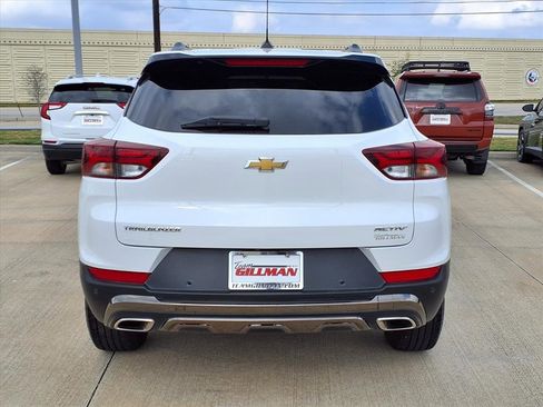 Used 2023 Chevrolet TrailBlazer ACTIV w/ Convenience Package image 6