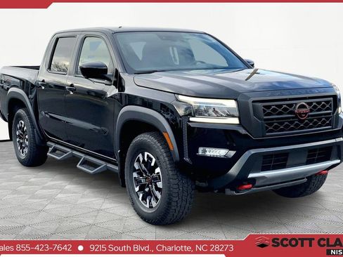 Used 2023 Nissan Frontier PRO-4X w/ Pro Convenience Package image 1