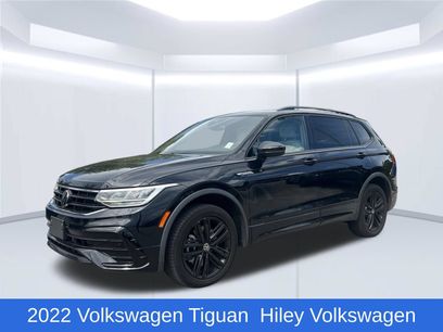 Used 2022 Volkswagen Tiguan SE R-Line