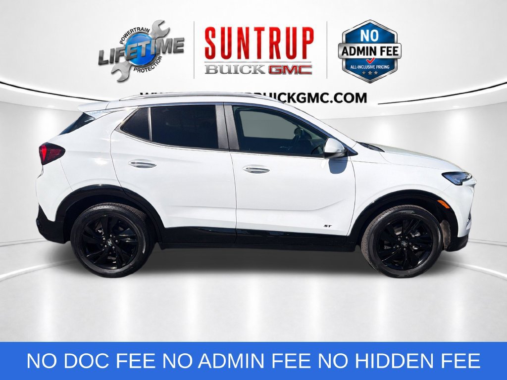 Used 2025 Buick Encore GX Sport Touring w/ Comfort Package FWD image 7
