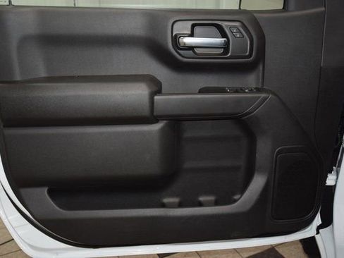 New 2026 Chevrolet Silverado 1500 W/T w/ WT Value Package AWD/4WD image 40