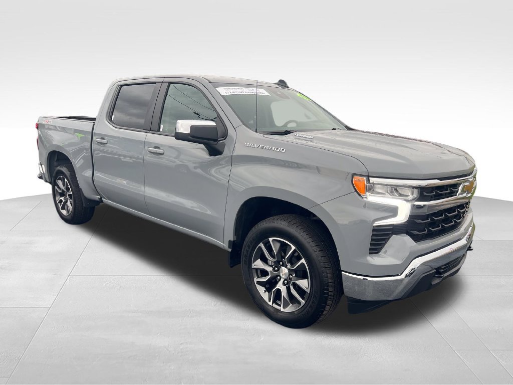 Used 2024 Chevrolet Silverado 1500 LT AWD/4WD image 7