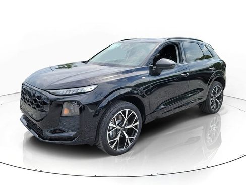 New 2026 Audi Q3 quattro 2.0T AWD/4WD image 2