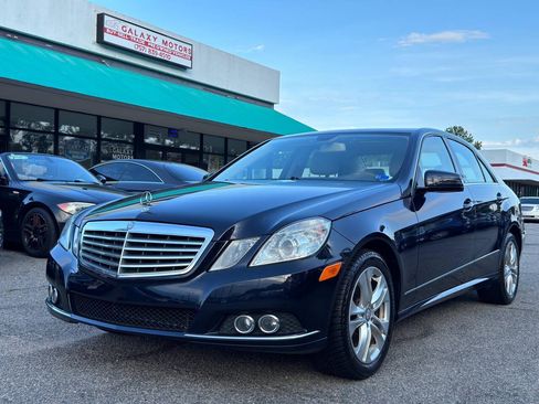 Used 2011 Mercedes-Benz E 350 4MATIC Sedan image 1
