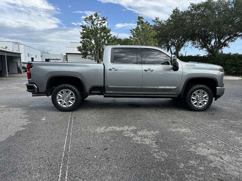 Certified 2025 Chevrolet Silverado 2500 High Country w/ Technology Package AWD/4WD image 7