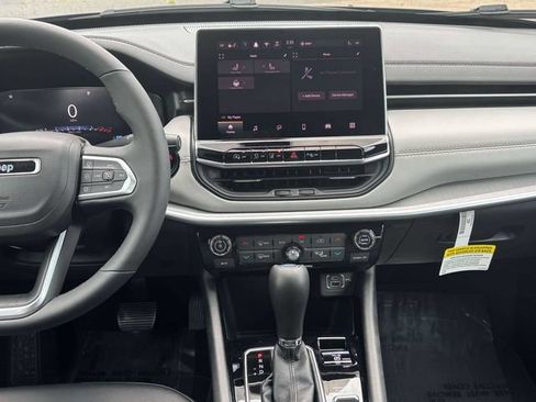 New 2026 Jeep Compass Limited AWD/4WD image 7